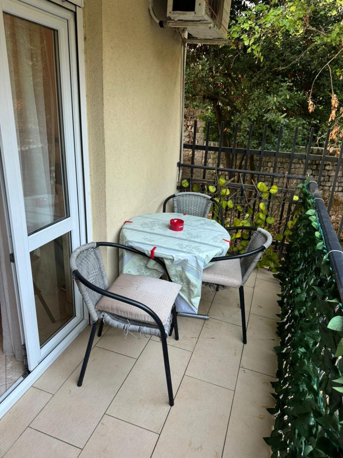 Apartment Jovan,on The Sea With Free We-fi
